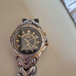 Seiko Two-Tone Kinetic Watch